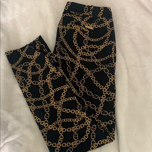 Michael Kors pants!💛🖤 - Picture 4 of 4